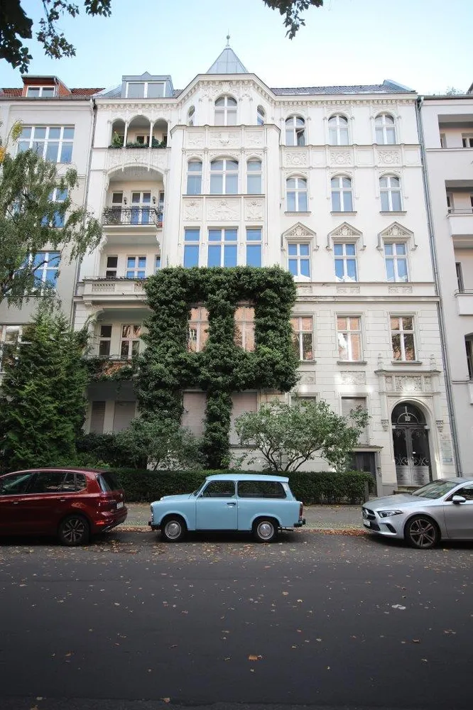7 Zimmer Wohnung mit 248 m² in Berlin – Bild 9