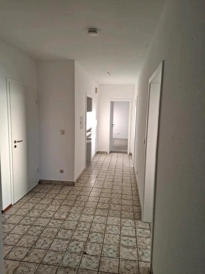 2 Zimmer Wohnung mit 100 m² in Walsrode – Bild 3