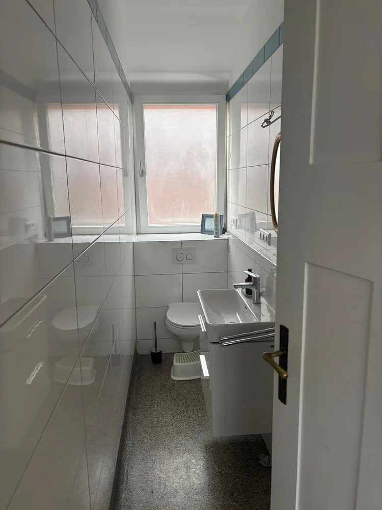 6 Zimmer Wohnung mit 150 m² in Heidelberg – Bild 1