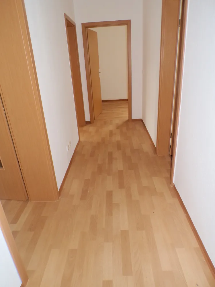3 Zimmer Wohnung mit 71 m² in Werdau – Bild 4