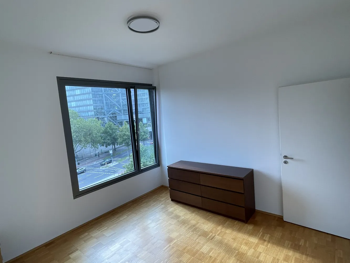 2 Zimmer Wohnung mit 58 m² in Düsseldorf – Bild 7
