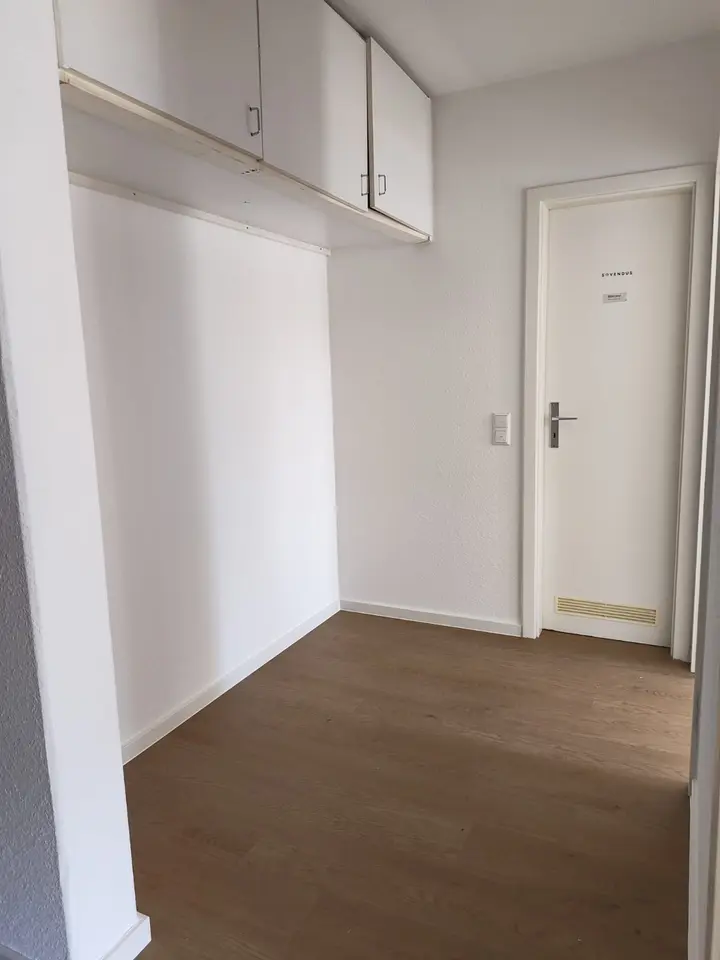 2 Zimmer Wohnung mit 46 m² in Karlsruhe – Bild 3
