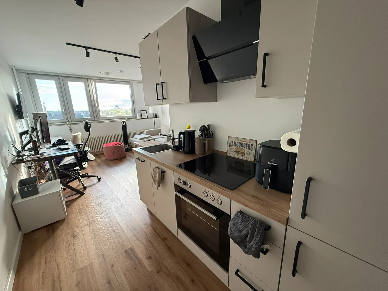 1 Zimmer Wohnung mit 32 m² in Köln – Bild 2