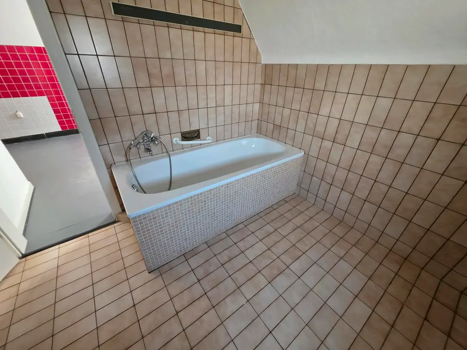 3 Zimmer Wohnung mit 100 m² in Hamm – Bild 3