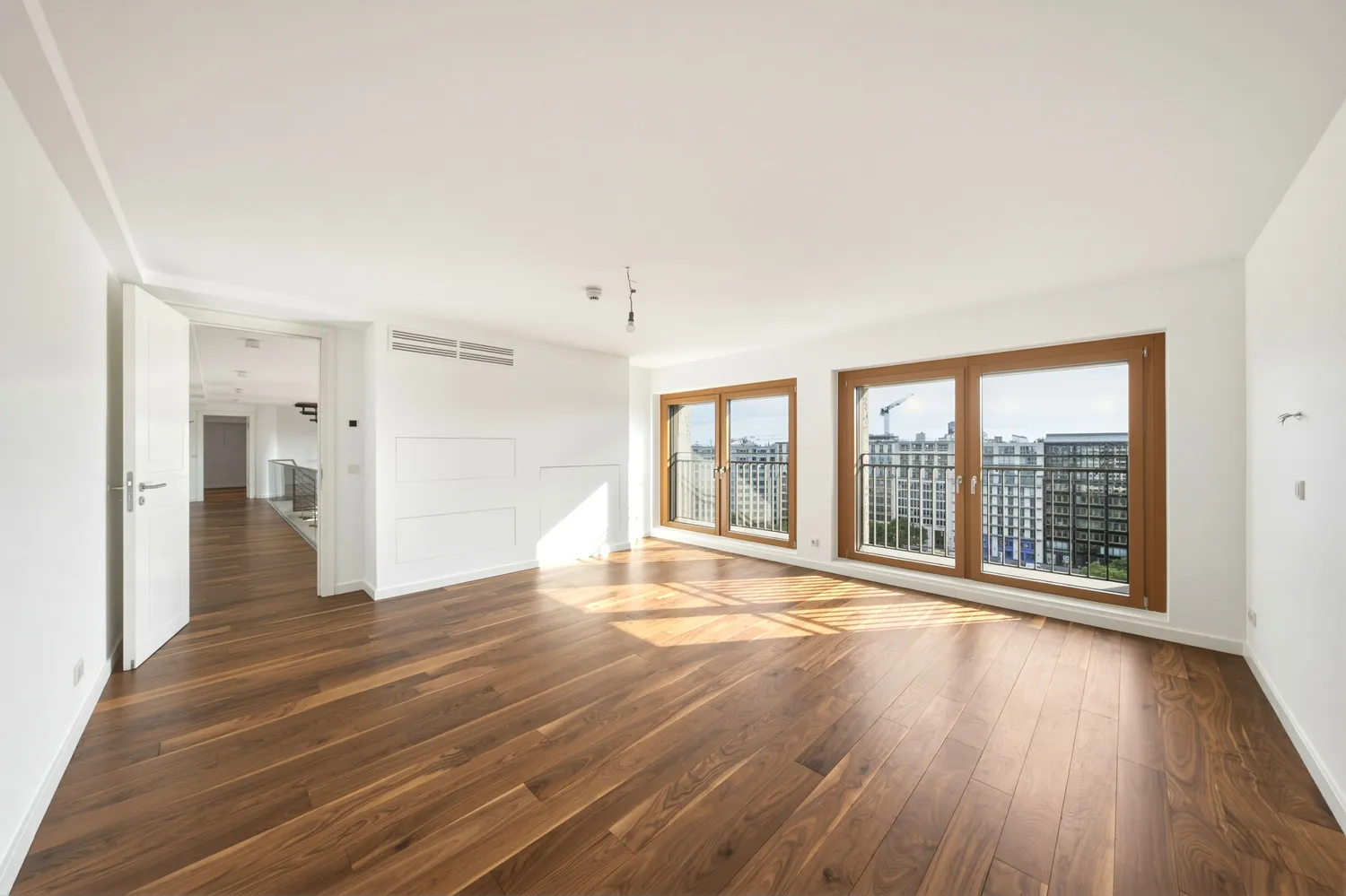 7 room apartment with 391 m² in Berlin – Photo 2