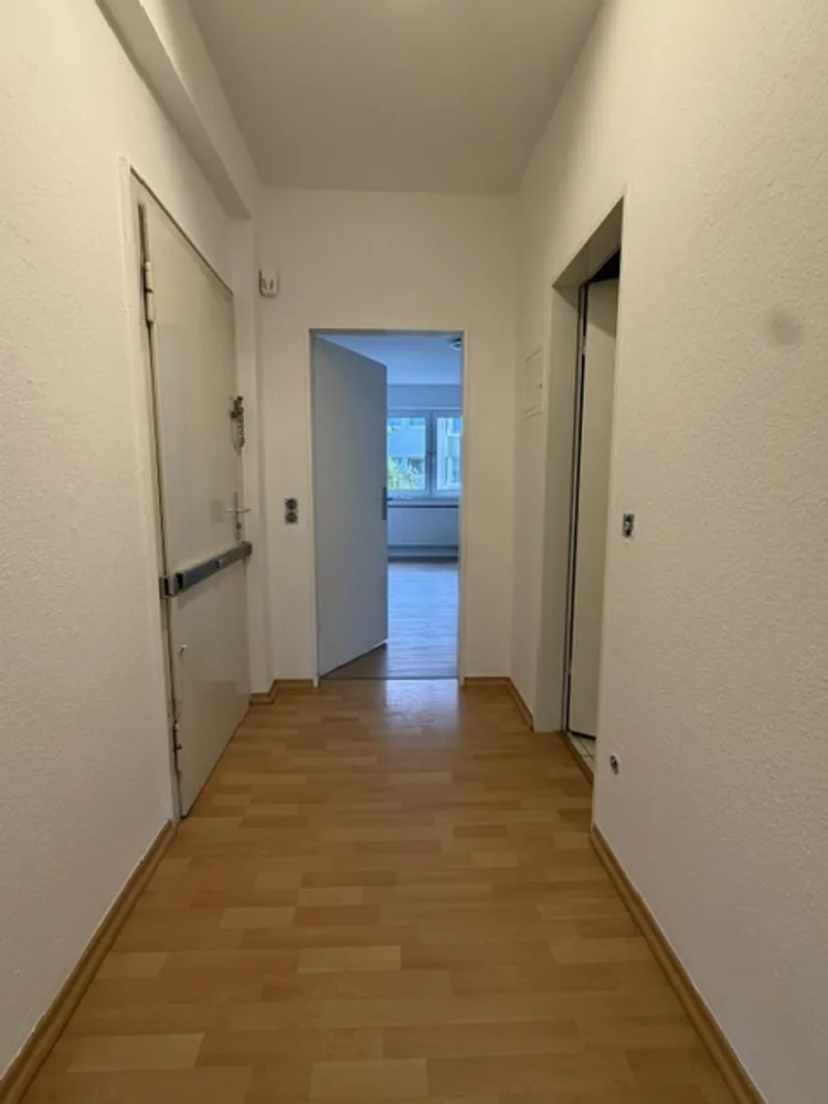 2 Zimmer Wohnung mit 55 m² in Düsseldorf – Bild 2