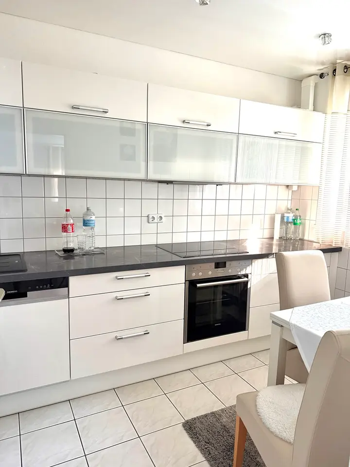 3 Zimmer Wohnung mit 90 m² in Karlsruhe – Bild 7
