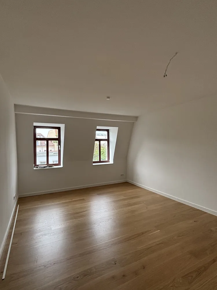3 Zimmer Wohnung mit 106 m² in Dresden – Bild 3