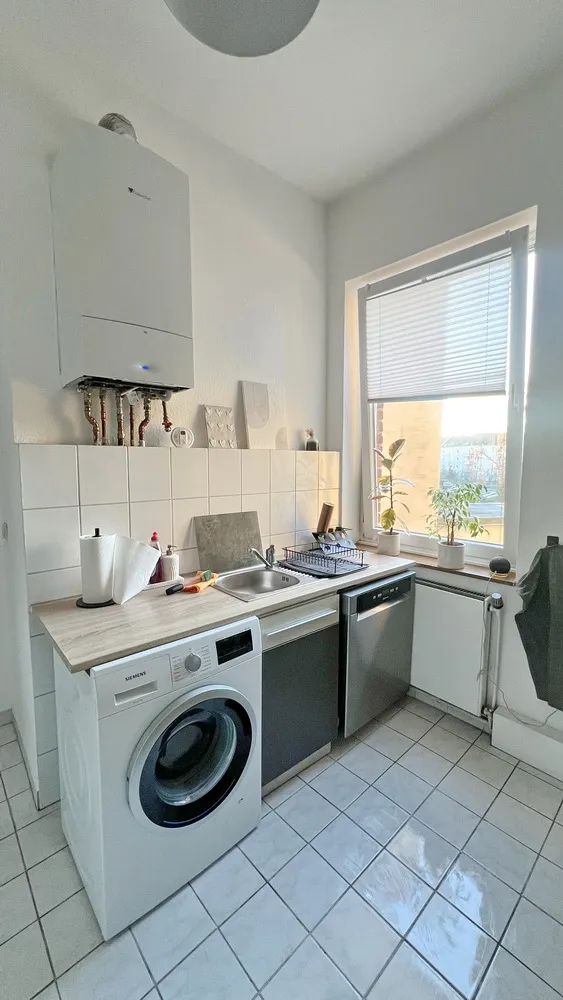 2 room apartment with 50 m² in Cologne – Photo 3