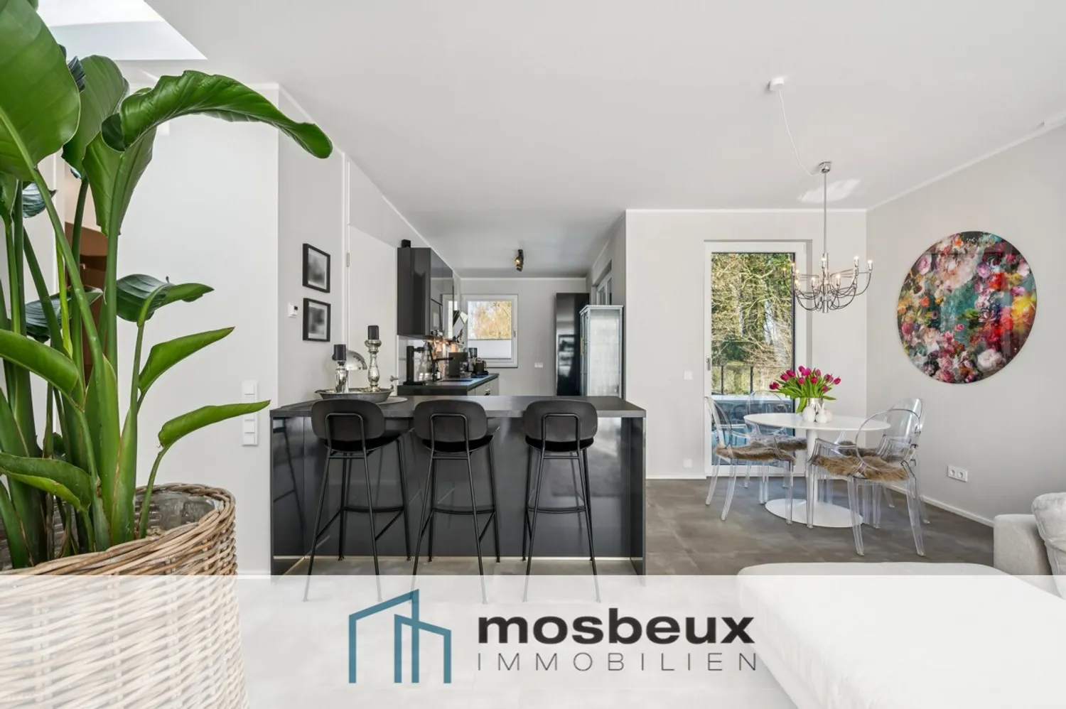 3 Zimmer Wohnung mit 105 m² in Aachen – Bild 1