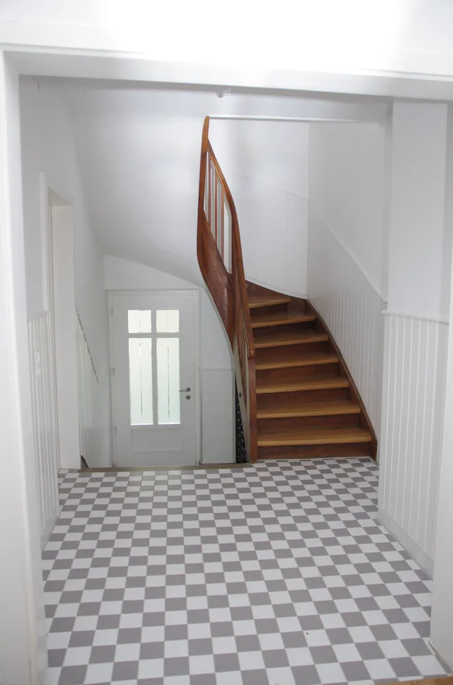 4 Zimmer Wohnung mit 135 m² in Stuttgart – Bild 1