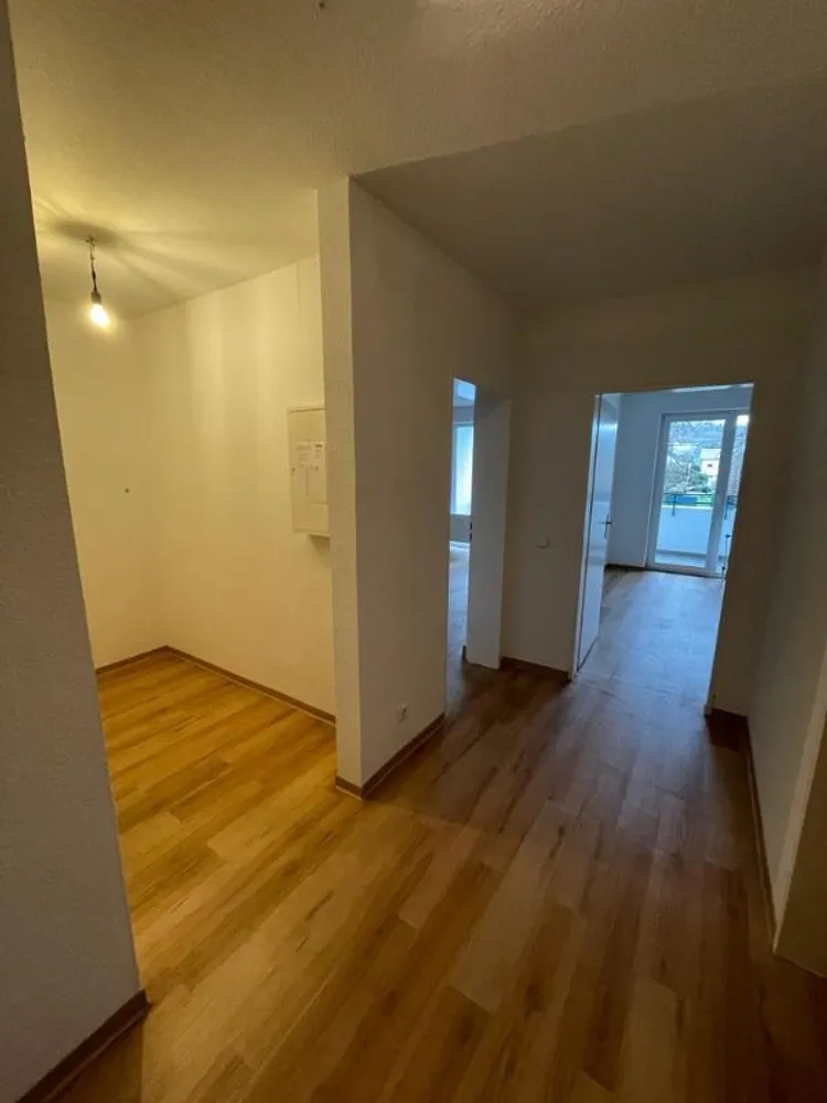 3 Zimmer Wohnung mit 63 m² in Grevenbroich – Bild 4