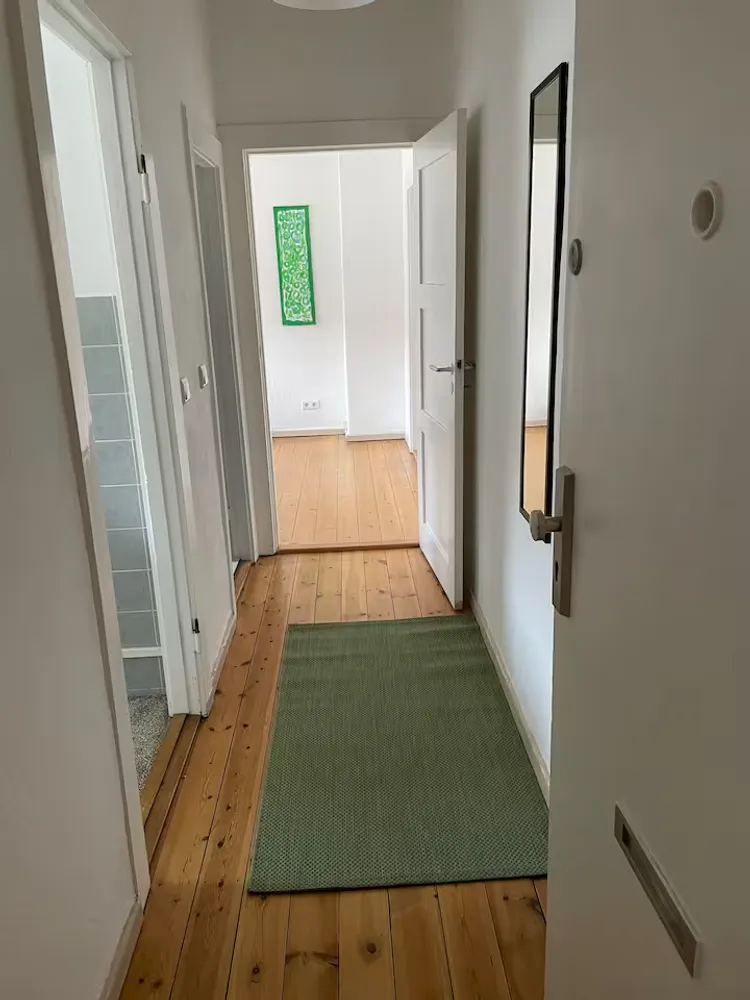 2 Zimmer Wohnung mit 48 m² in Lübeck – Bild 2