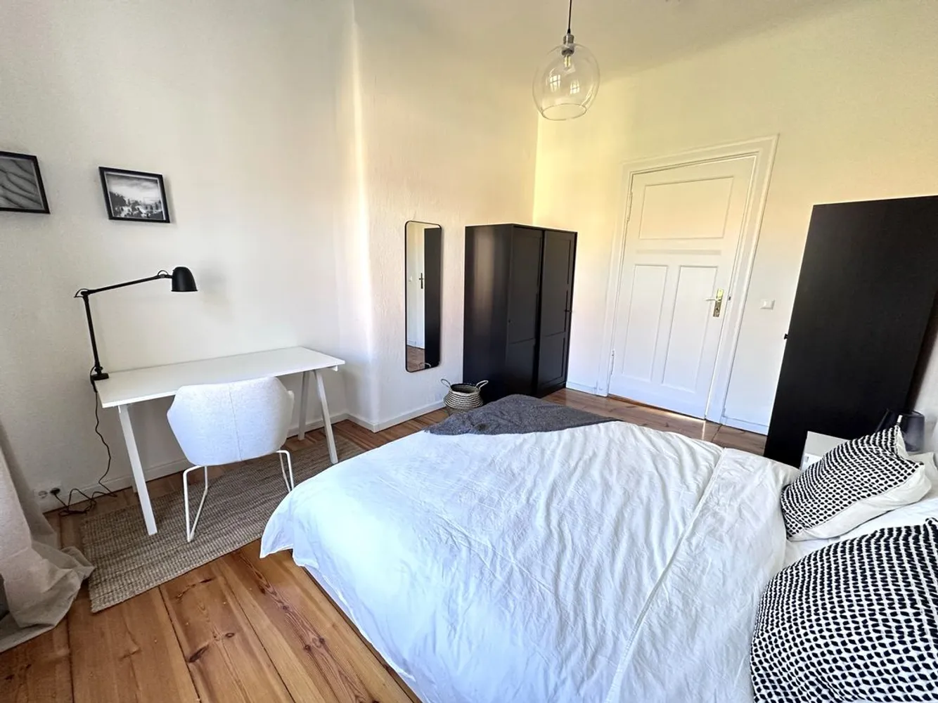 2 Zimmer Wohnung mit 67 m² in Berlin – Bild 2