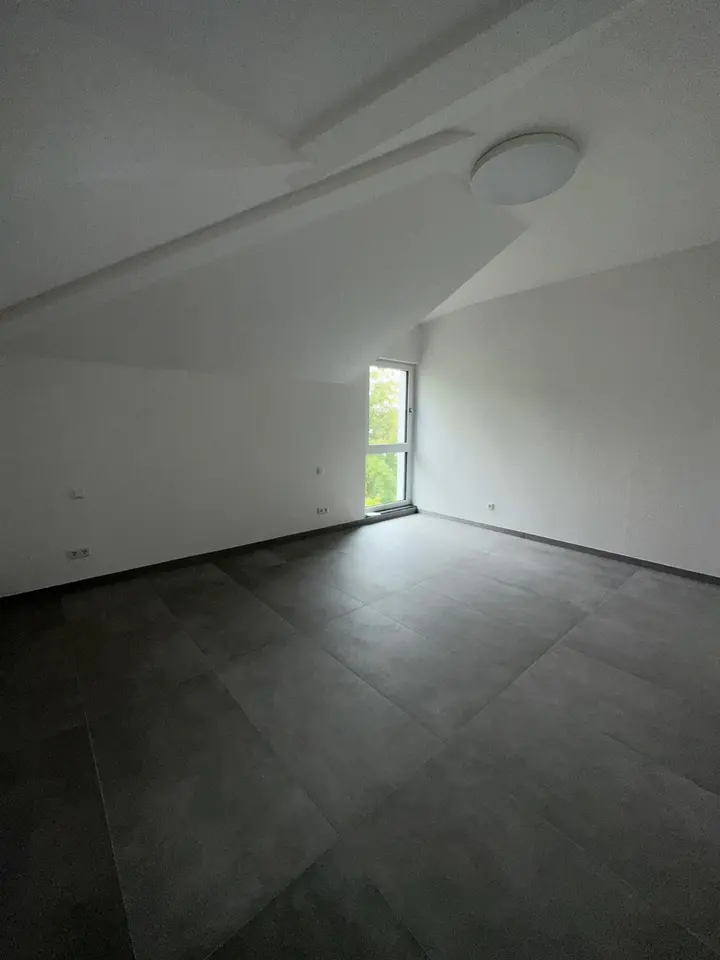 5 Zimmer Wohnung mit 139 m² in Miltenberg – Bild 8