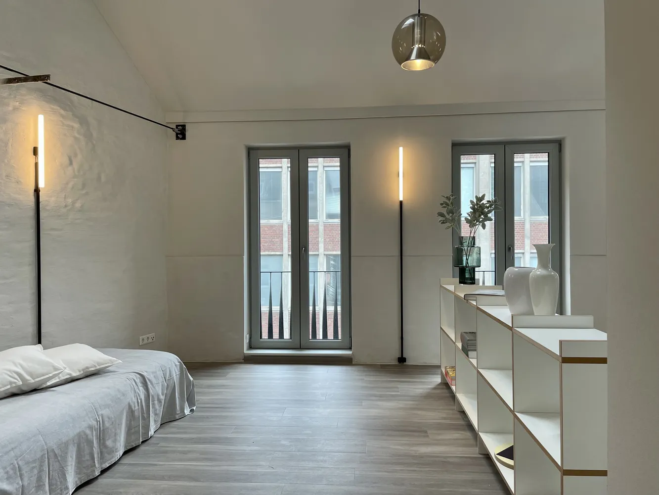 2 Zimmer Wohnung mit 100 m² in Köln – Bild 3