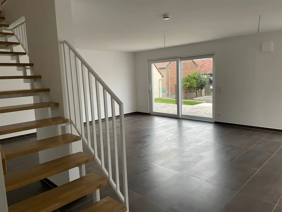 4 Zimmer Haus mit 123 m² in Erfurt – Bild 1