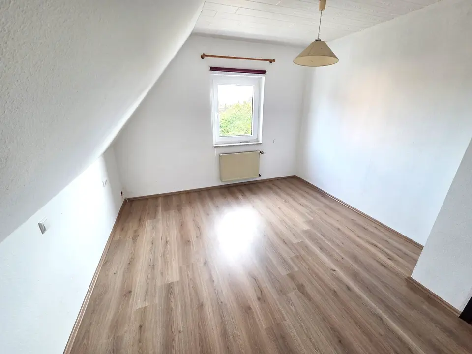 6 Zimmer Haus mit 140 m² in Ansbach – Bild 2