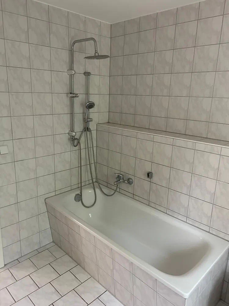 2 Zimmer Wohnung mit 52 m² in Halle (Saale) – Bild 3