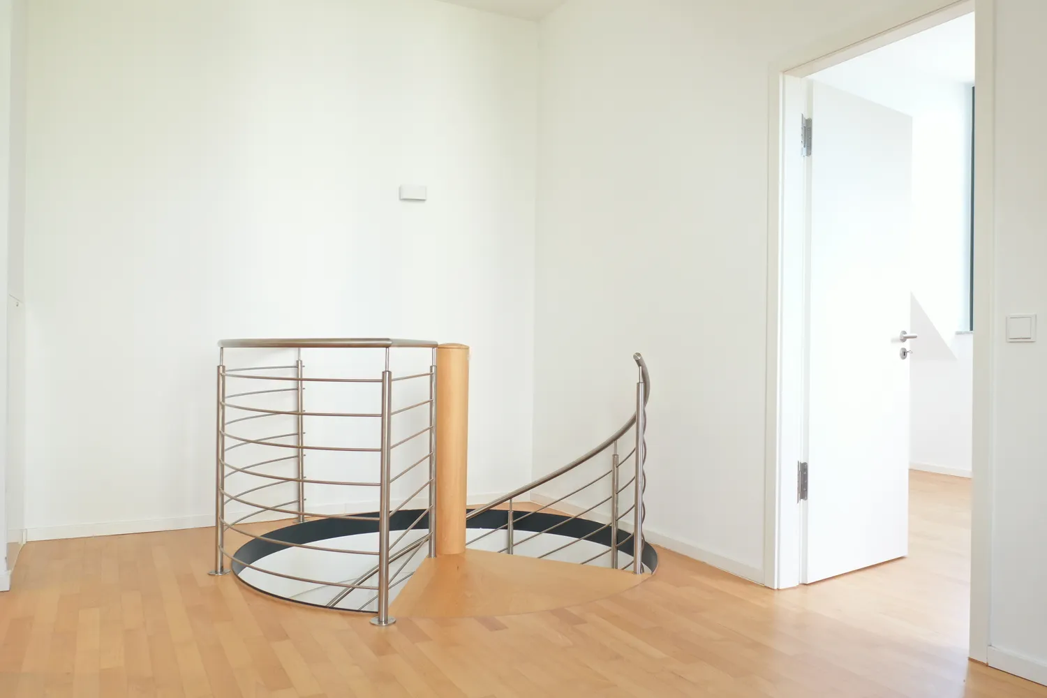 4 Zimmer Wohnung mit 84 m² in München – Bild 12