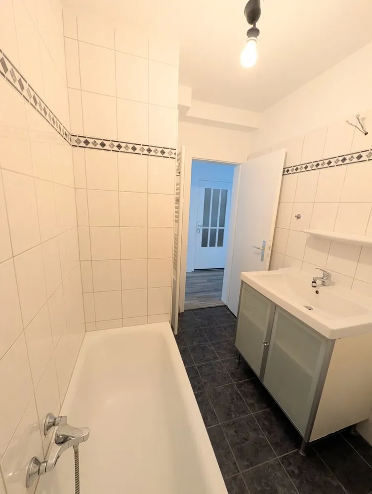 2 Zimmer Wohnung mit 66 m² in Wuppertal – Bild 1