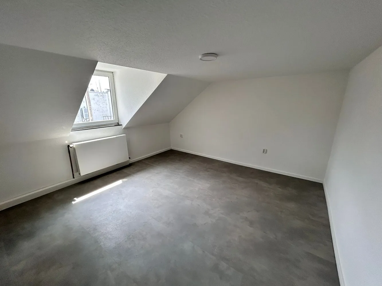 1 Zimmer Wohnung mit 50 m² in Köln – Bild 3