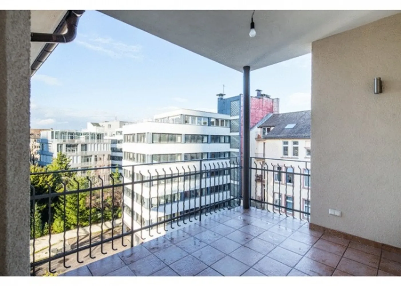 4 room apartment with 148 m² in Frankfurt am Main – Photo 12