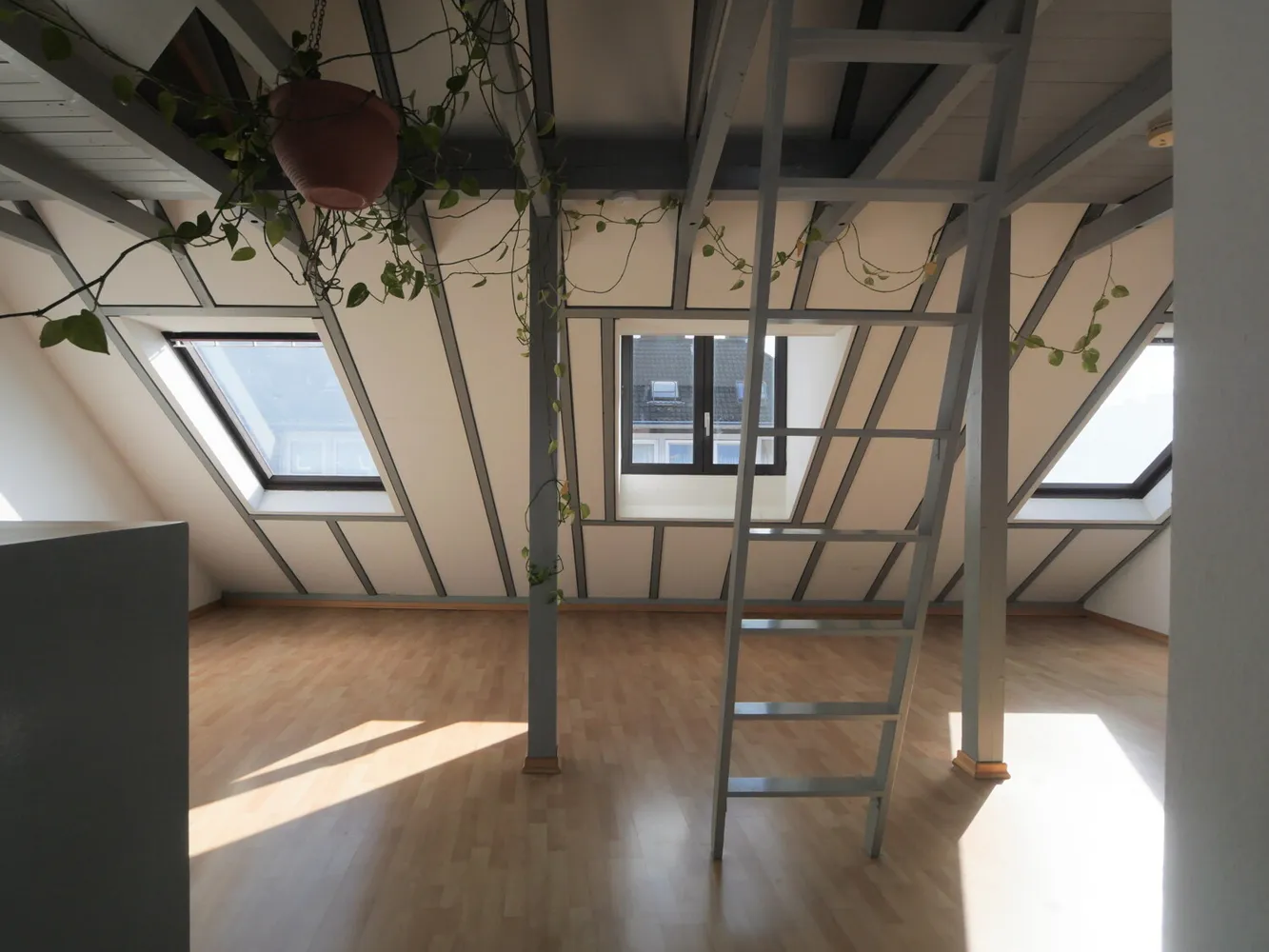 2 Zimmer Wohnung mit 62 m² in Aachen – Bild 8