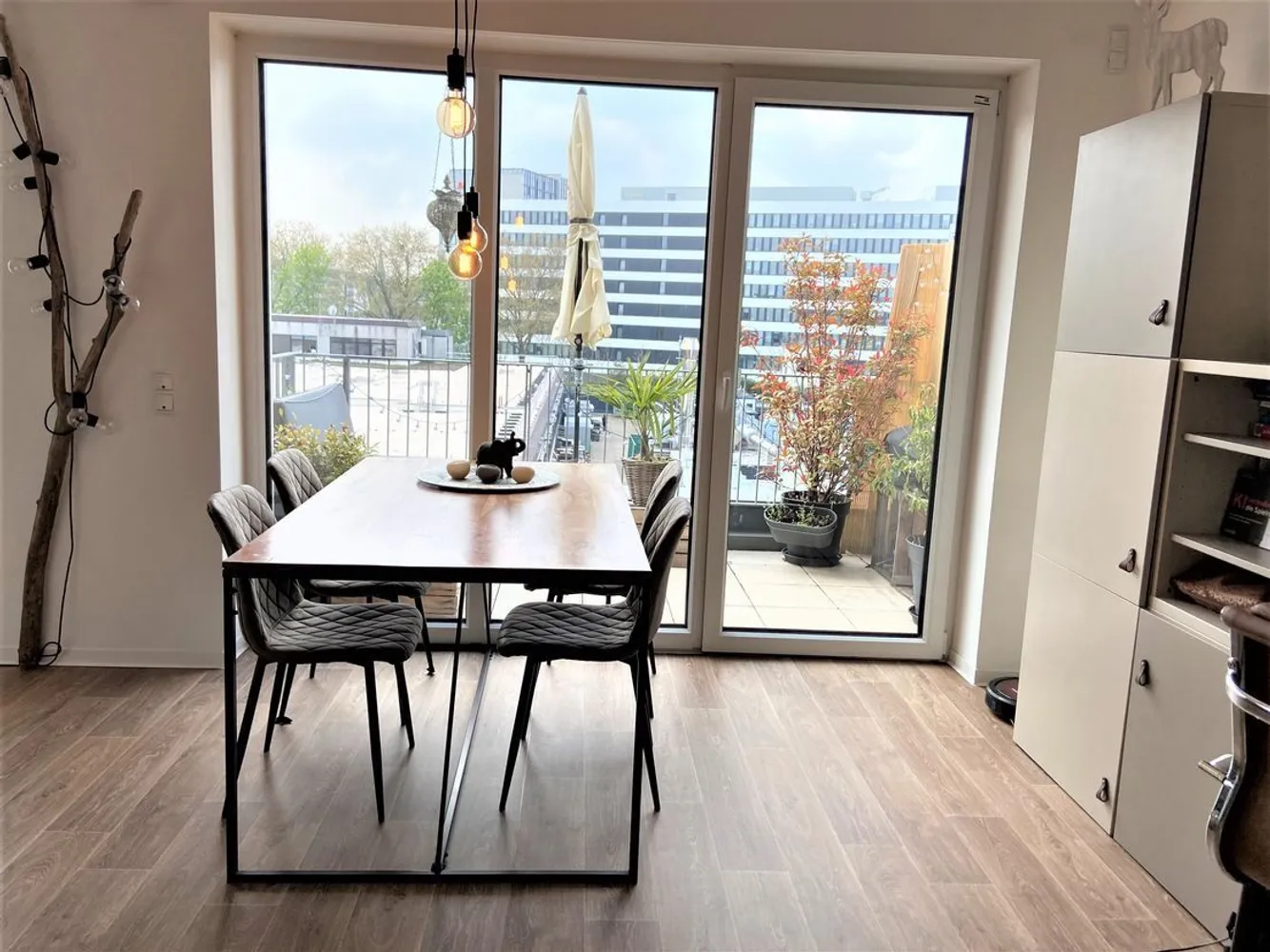 2 Zimmer Wohnung mit 58 m² in Düsseldorf – Bild 4