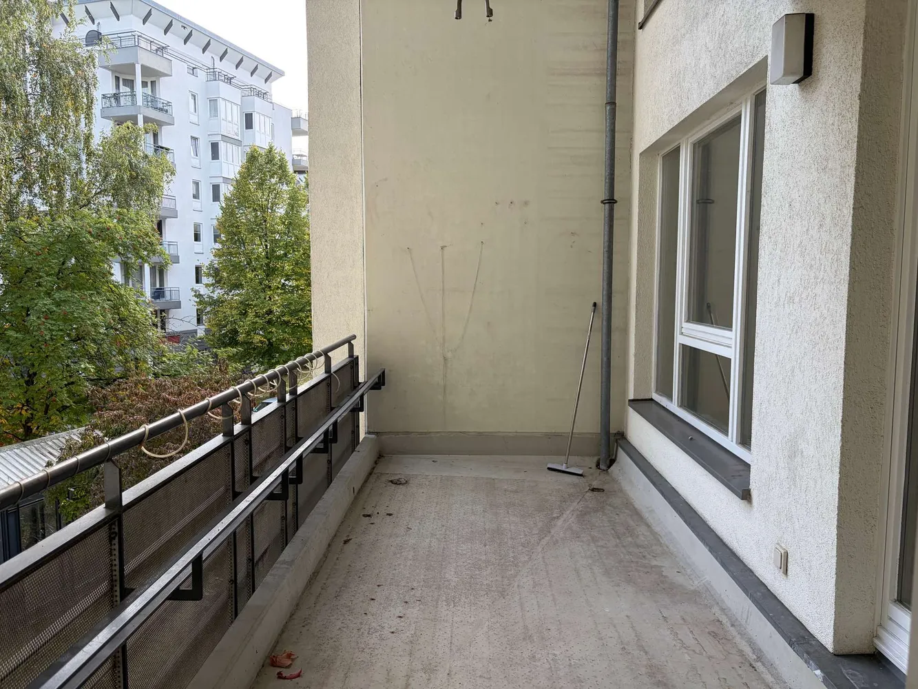 4 Zimmer Wohnung mit 93 m² in Berlin – Bild 2
