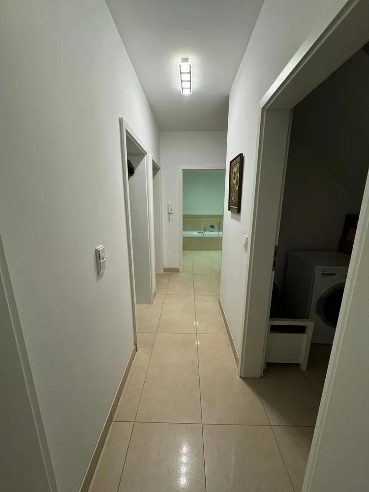 4 Zimmer Wohnung mit 151 m² in Wiesbaden – Bild 8