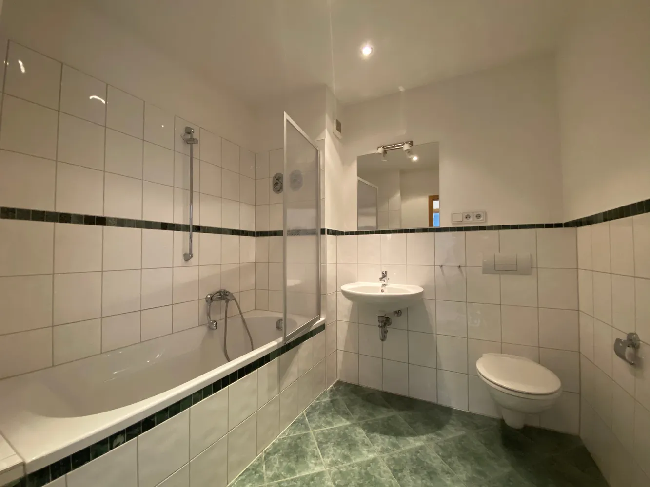 1 Zimmer Wohnung mit 31 m² in Halle (Saale) – Bild 6