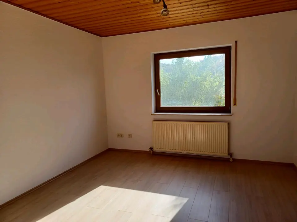 4 Zimmer Haus mit 120 m² in Kassel – Bild 2