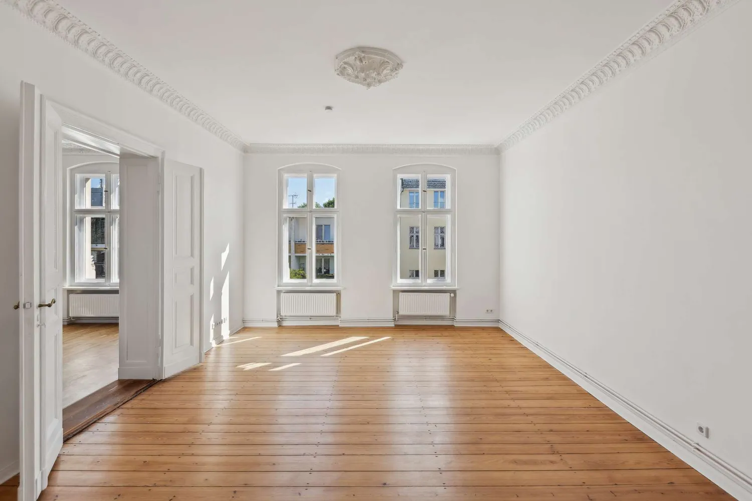 4 Zimmer Wohnung mit 188 m² in Berlin – Bild 3