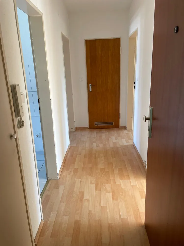 3 Zimmer Wohnung mit 65 m² in Nürnberg – Bild 2
