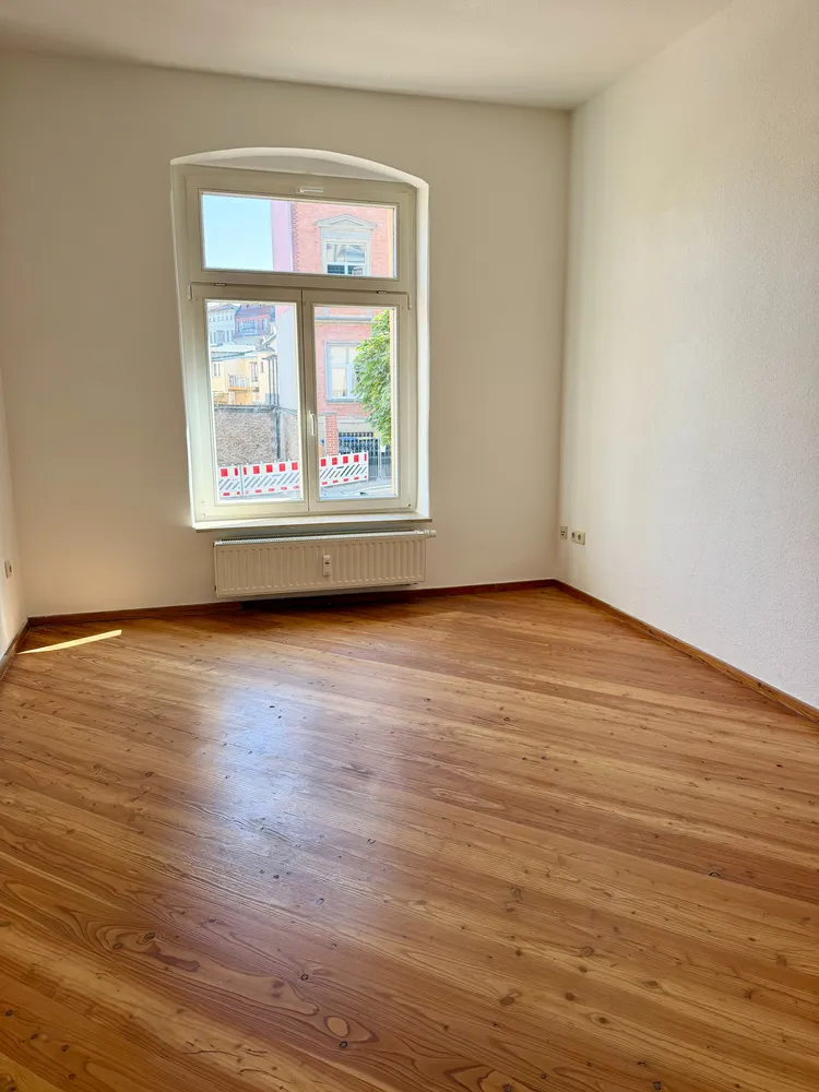 3 Zimmer Wohnung mit 77 m² in Halle (Saale) – Bild 4