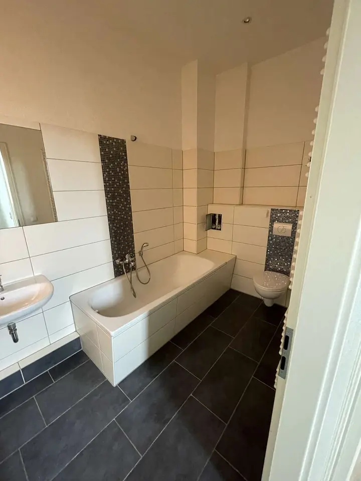 3 room apartment with 87 m² in Magdeburg – Photo 8