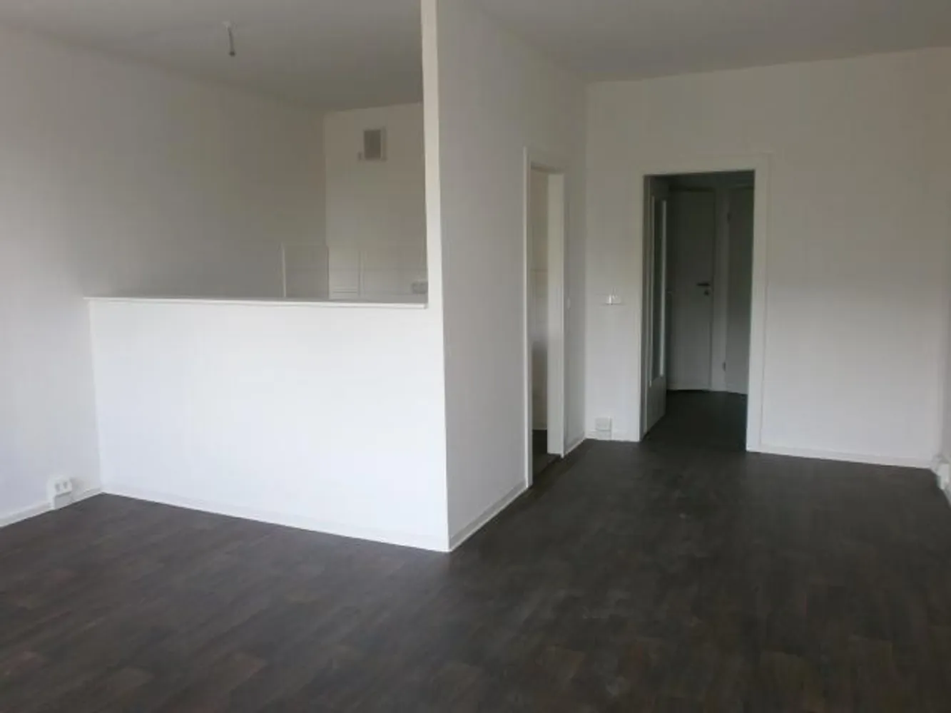 3 Zimmer Wohnung mit 80 m² in Dresden – Bild 4