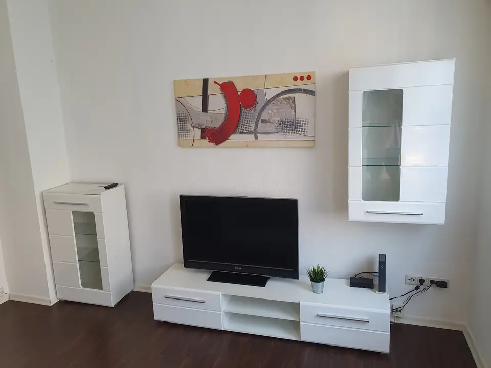 2 Zimmer Wohnung mit 34 m² in Krefeld – Bild 1