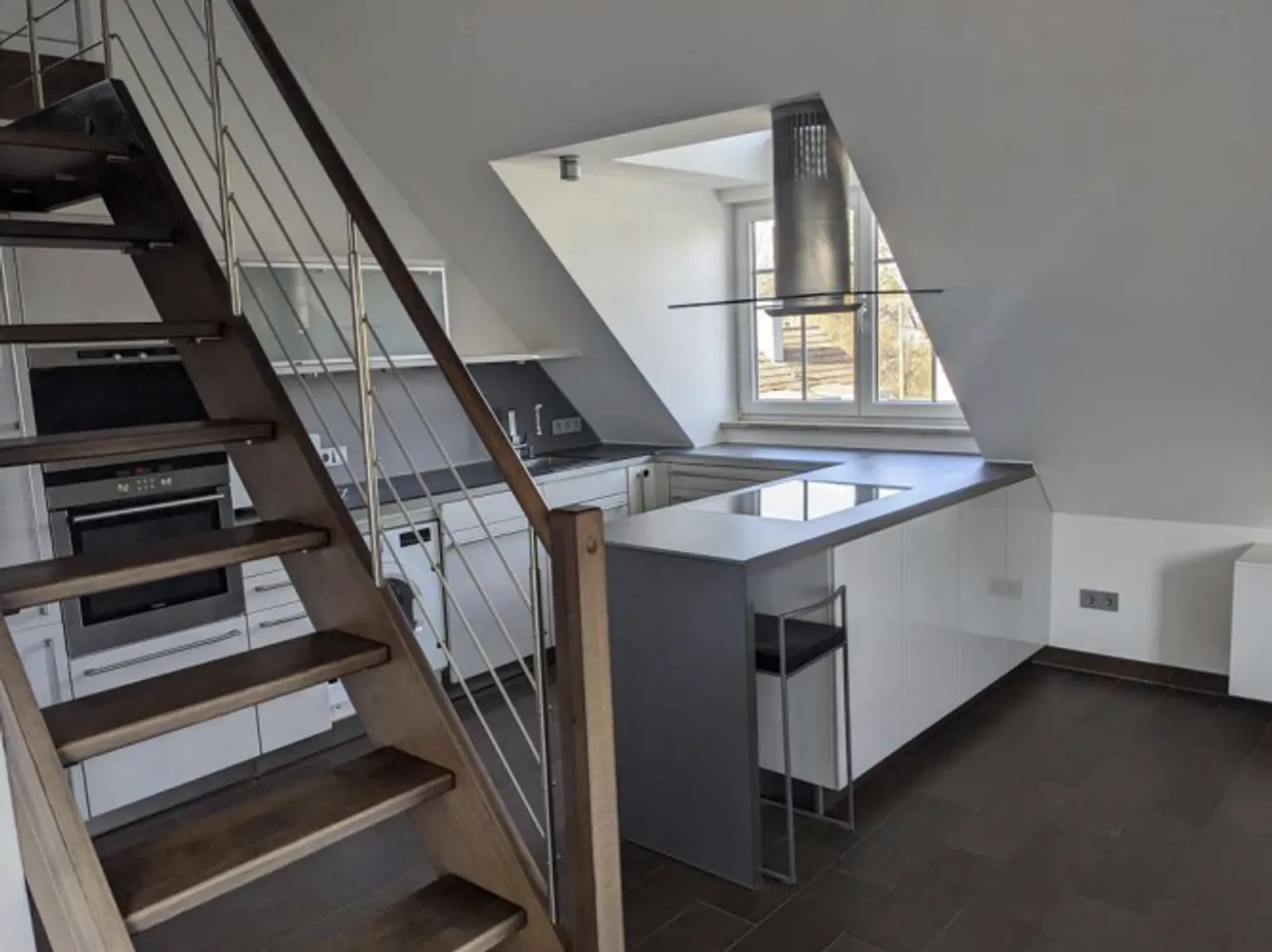3 Zimmer Wohnung mit 115 m² in München – Bild 6