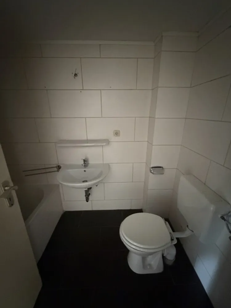 2 Zimmer Wohnung mit 80 m² in Krefeld – Bild 7