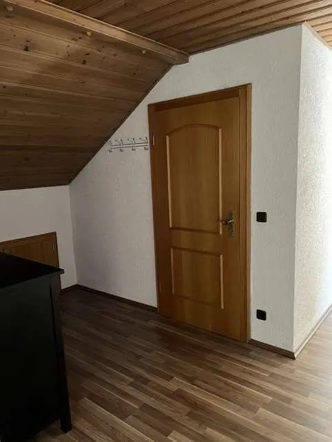 3 Zimmer Wohnung mit 85 m² in Erding – Bild 2