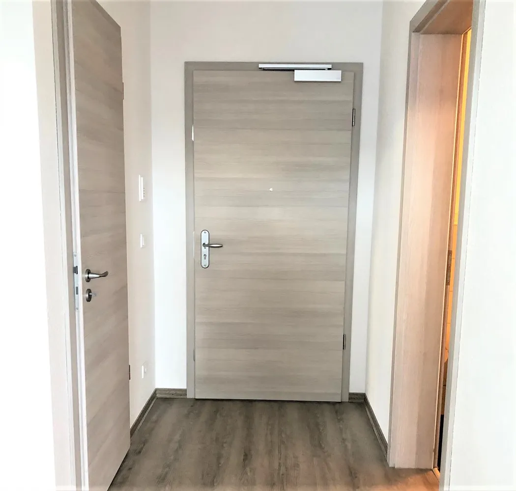 4 Zimmer Wohnung mit 127 m² in Erfurt – Bild 2