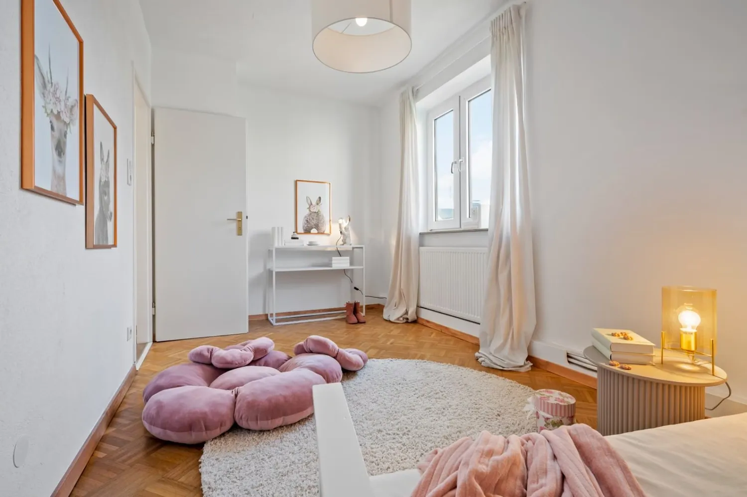 3 Zimmer Wohnung mit 90 m² in Frankfurt am Main – Bild 2