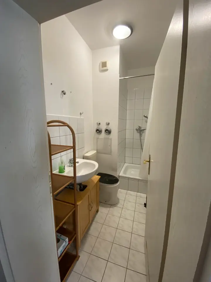 2 Zimmer Wohnung mit 35 m² in Halle (Saale) – Bild 4