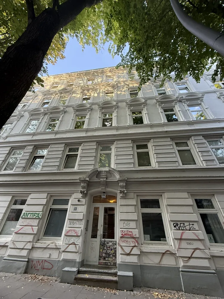3 Zimmer Wohnung mit 100 m² in Hamburg – Bild 1