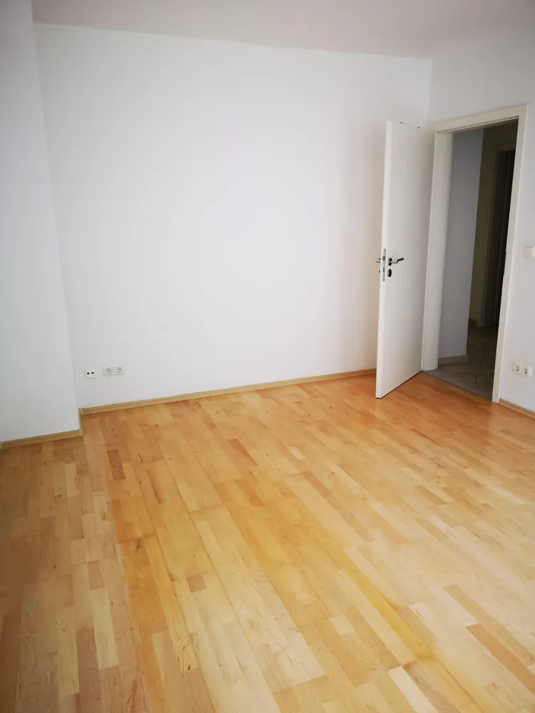 3 Zimmer Wohnung mit 67 m² in Nürnberg – Bild 2