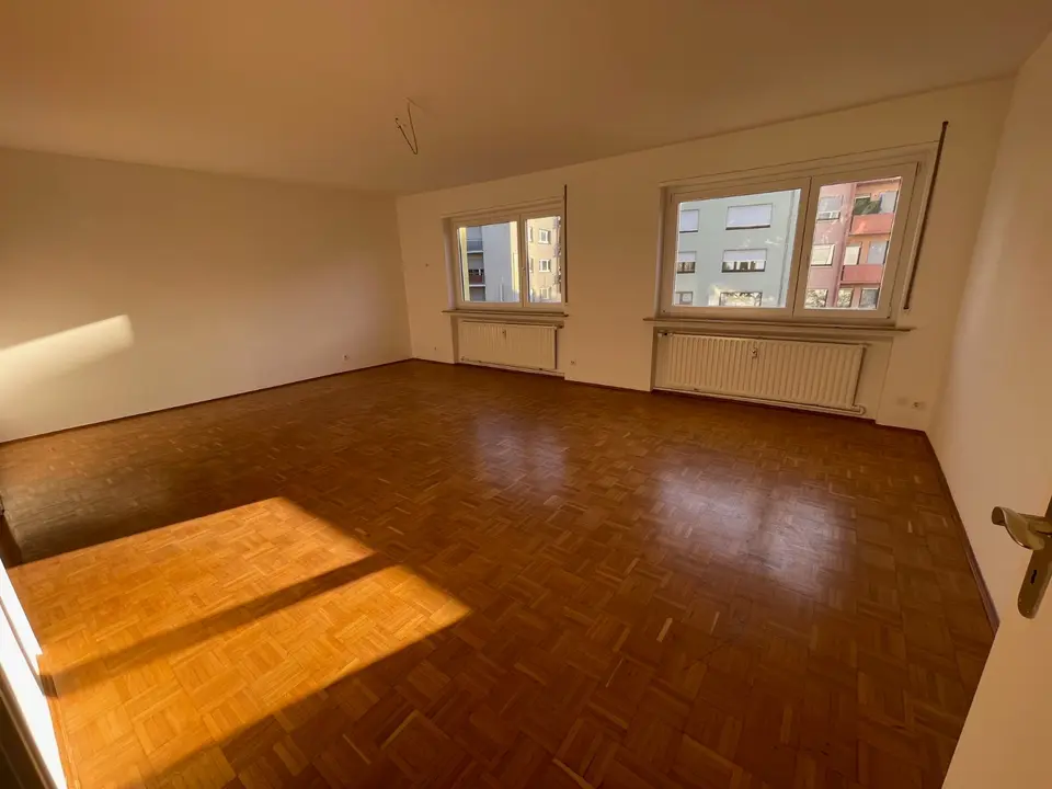 5 Zimmer Wohnung mit 115 m² in Bruchsal – Bild 1