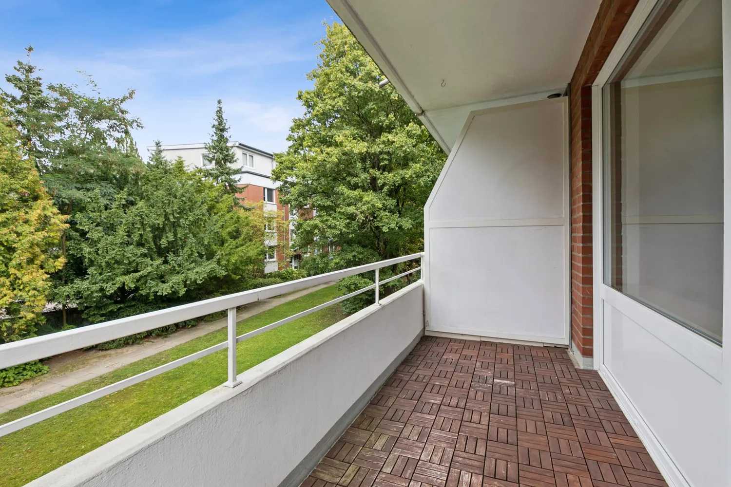 3 Zimmer Wohnung mit 80 m² in Hamburg – Bild 2