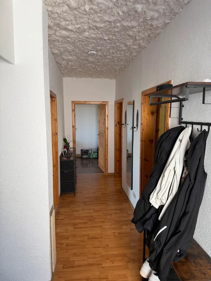 4 Zimmer Wohnung mit 100 m² in Weißenfels – Bild 3